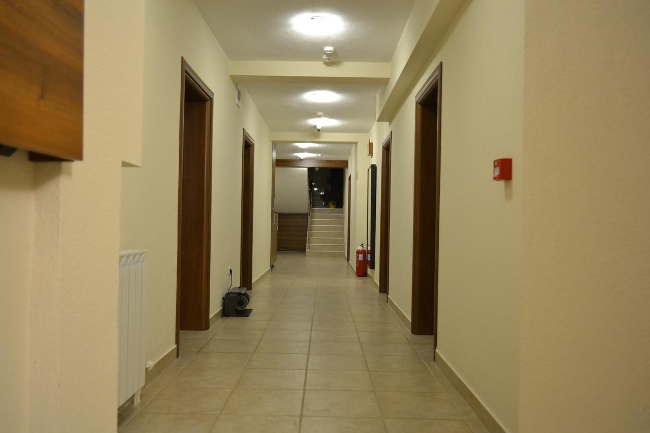 Motel Tihe Noci Pale Zewnętrze zdjęcie